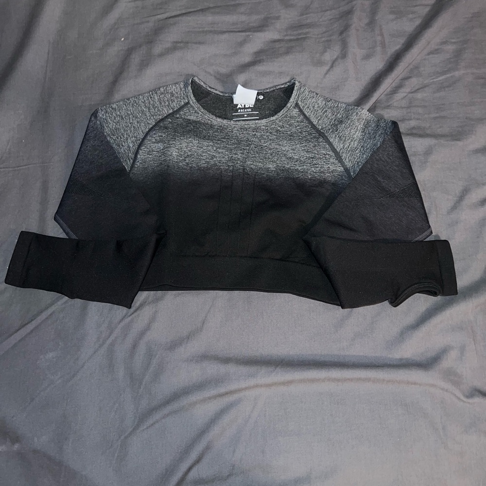 AYBL seamless long sleeve workout top